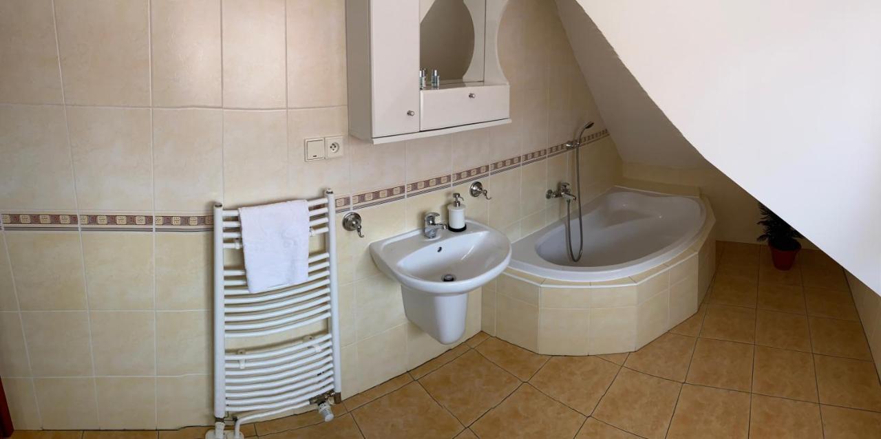 Vila Bellevue Luhačovice Zewnętrze zdjęcie